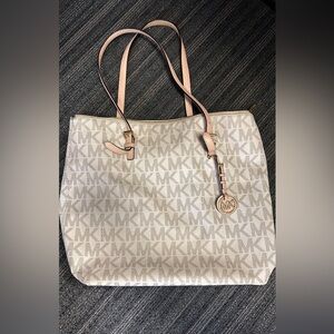 Large Michael Kors tote